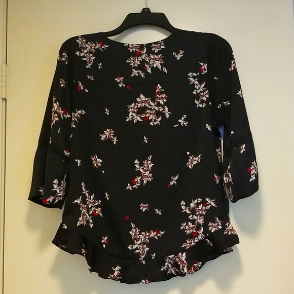 Apt 9 Women's blouse - Picture 2 of 8